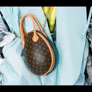 Meet your Posher, Aria